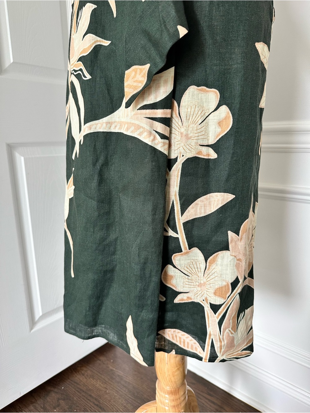 REISS Alice 100% Linen Floral Wrap Midi Dress Green Size 2 - Picture 2 of 9